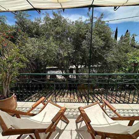 Eleni's Appartement