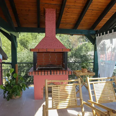 Eleni's Apartament
