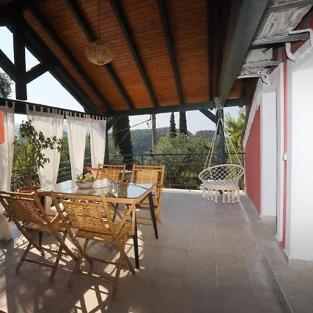 Eleni's * Paleokastritsa